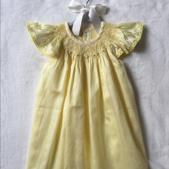 SOLD Vintage style pastel yellow smocked dress - Picture 1 of 2